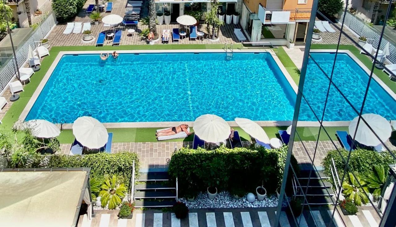 Hotel La Perla ريفا ديل غاردا المظهر الخارجي الصورة
