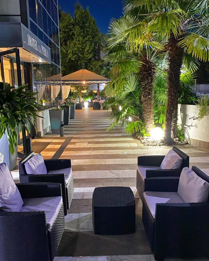 Hotel La Perla ريفا ديل غاردا المظهر الخارجي الصورة