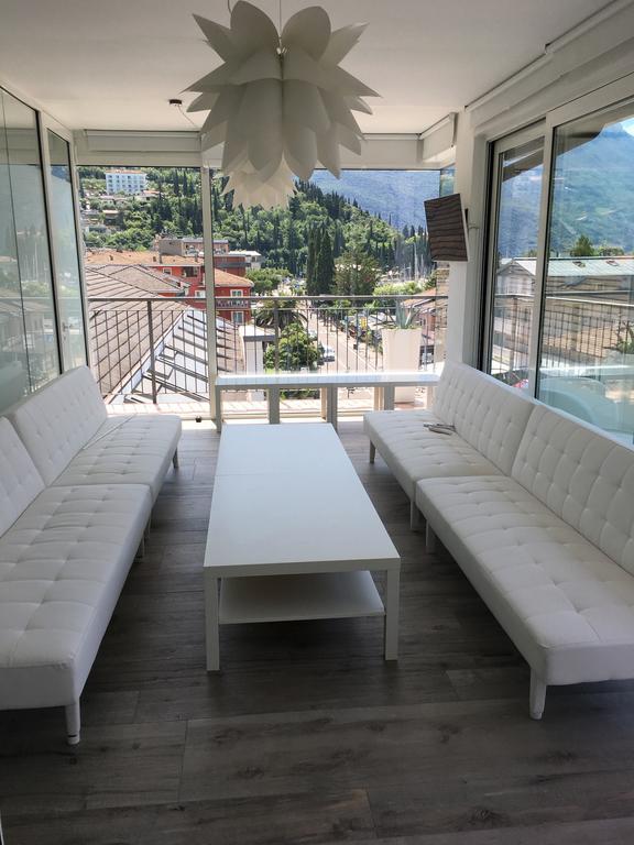 Hotel La Perla ريفا ديل غاردا المظهر الخارجي الصورة